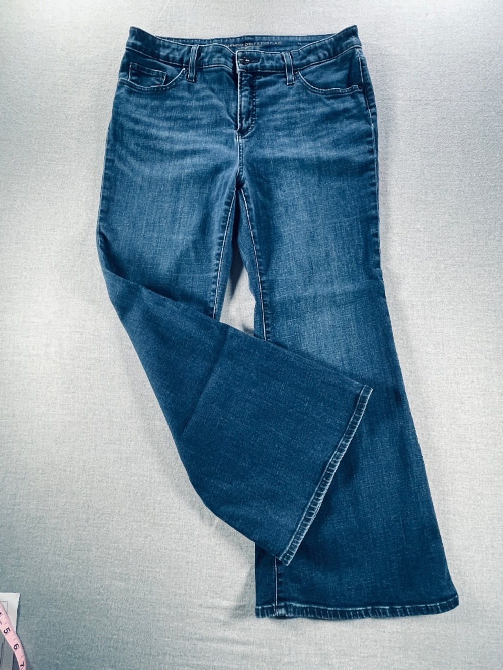 Chico’s So Slimming Girlfriend Flare Jeans Dark Wash Denim Size 1.5 US 10